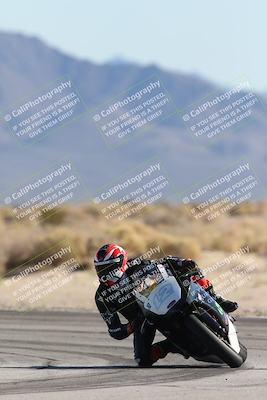 media/Dec-05-2025-CVMA Friday Practice (Fri) [[303bad9a84]]/1-Racer 1/Session 4 (Turn 16)/